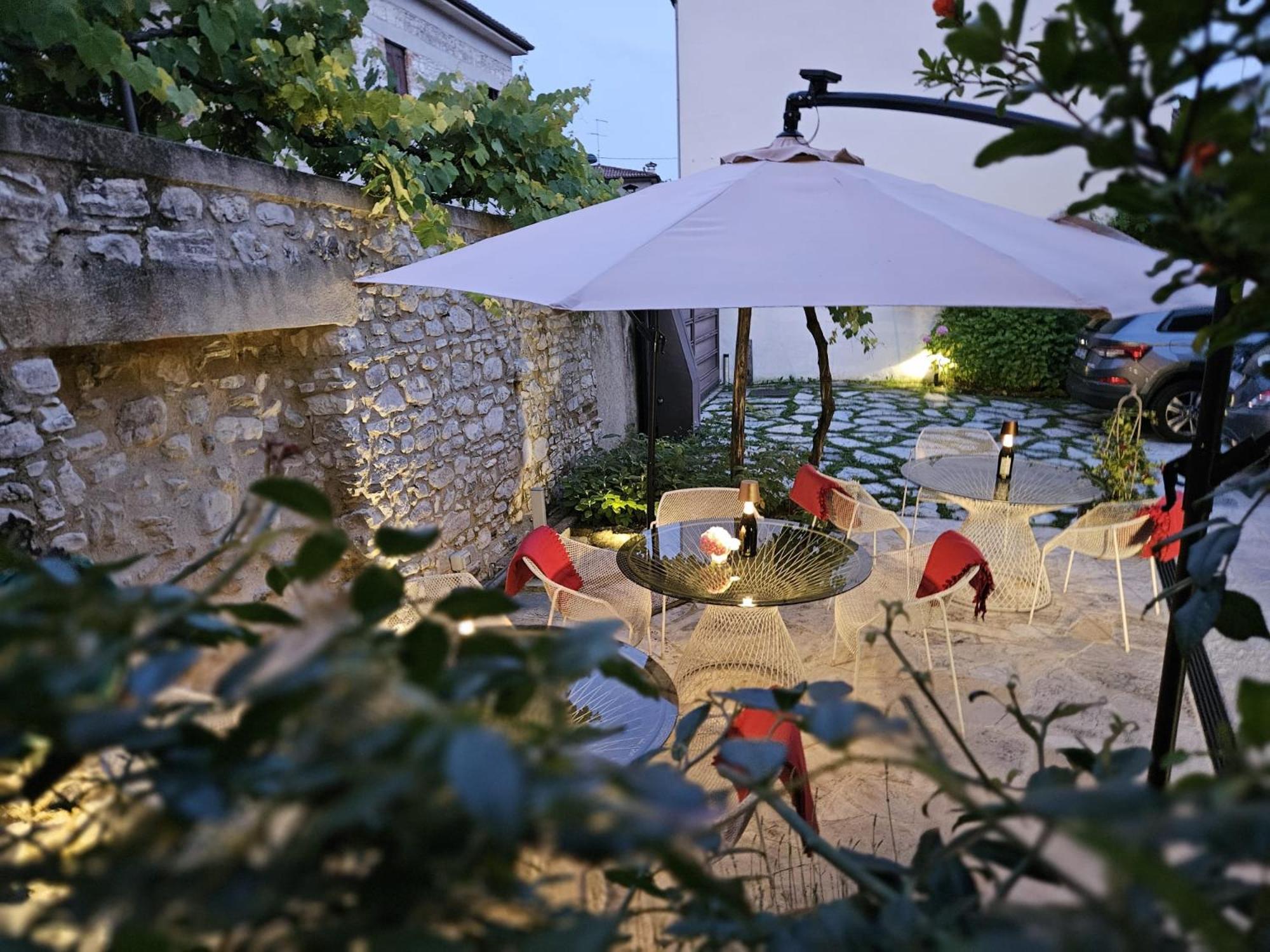 ヴァルドッビアーデネ Le Zitelle Di Ron Bed & Breakfast エクステリア 写真